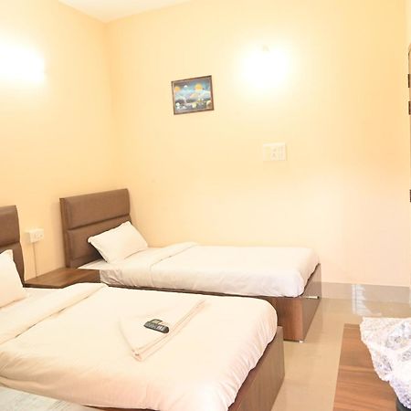 Sunflower Guest House غاواهاتي المظهر الخارجي الصورة